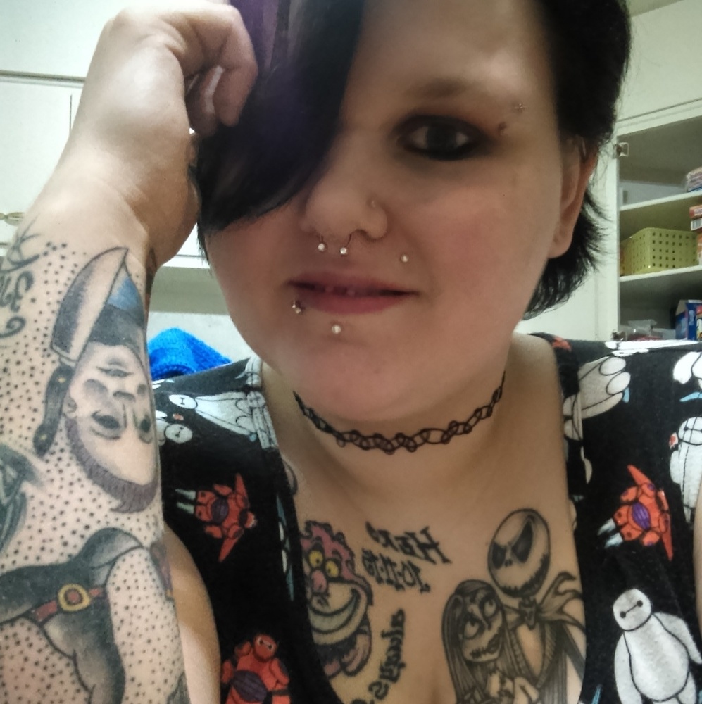 Meet your Posher, Ashley